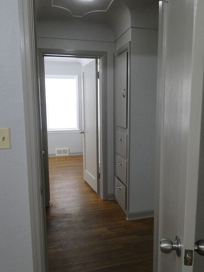 Foto del edificio - 175 N Stinson St