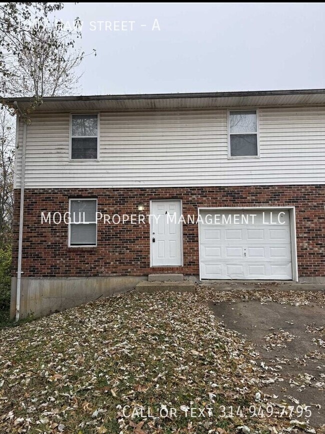 Building Photo - 1007 Haw St