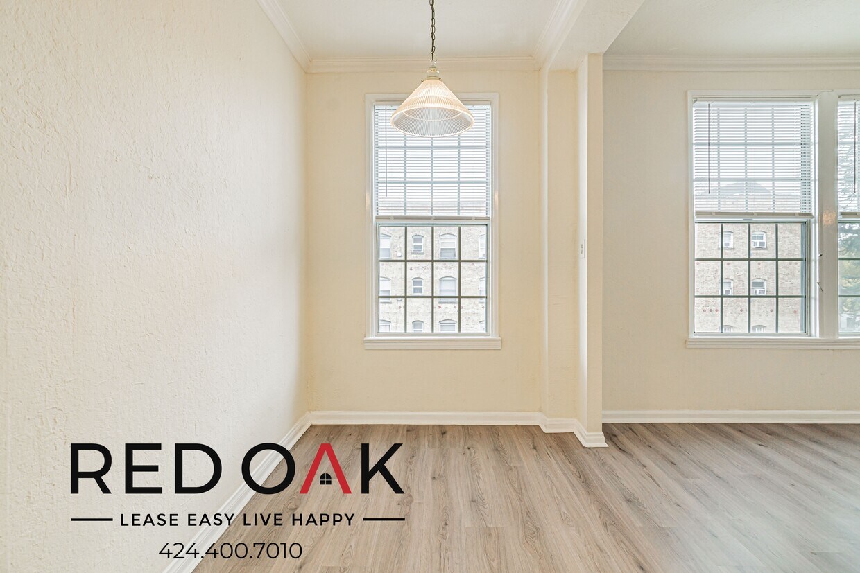 Foto principal - 5640 Franklin Ave