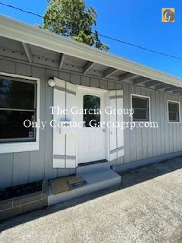 Foto del edificio - 8066 SE Hawthorne Blvd