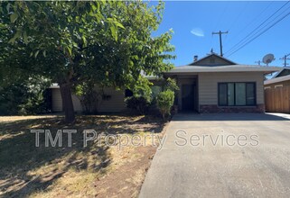 Building Photo - 2208 Madera Rd