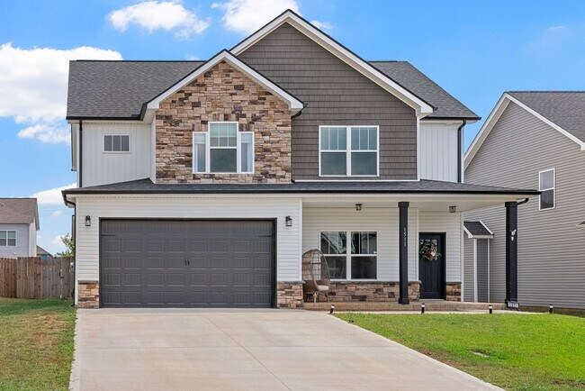 Building Photo - 1511 Kingbird Dr