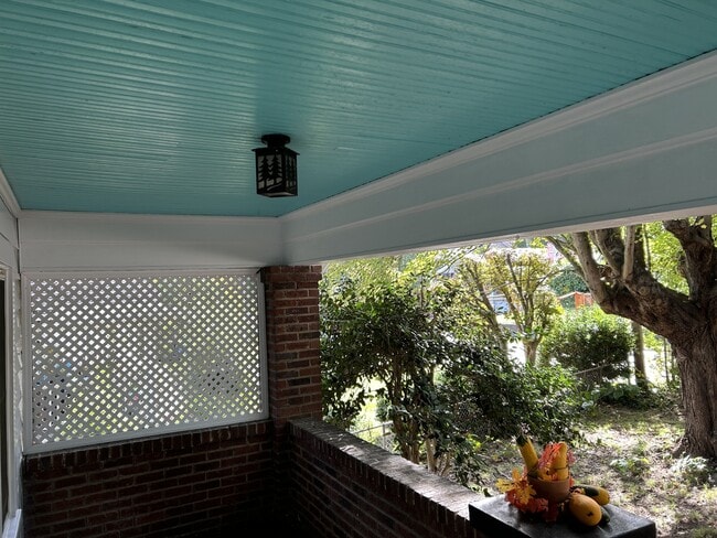 Foto del edificio - 12 Harvard Pl