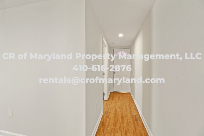 Foto del edificio - 240 Riverview Avenue