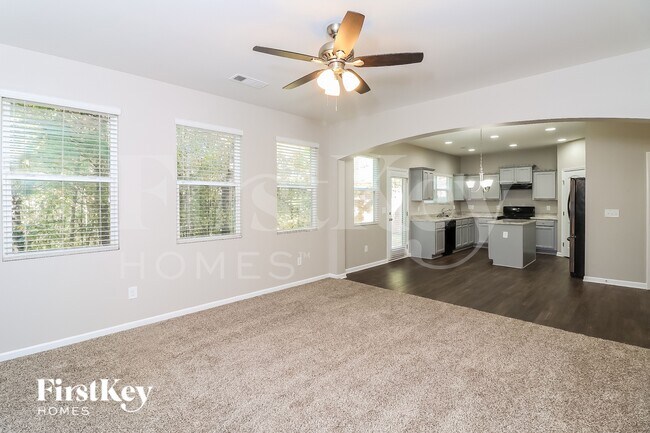 Foto del edificio - 171 Foggy Creek Ln