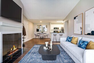 Building Photo - Avana Bellevue
