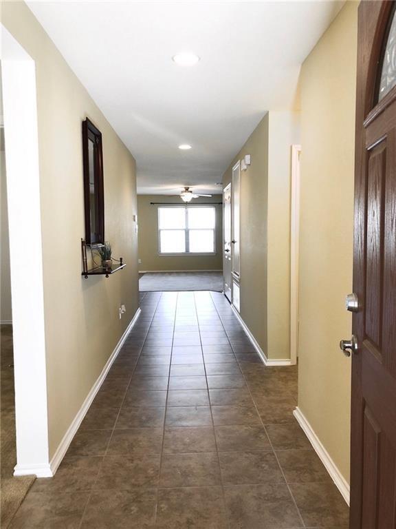 Building Photo - 1021 Lily Pad Ln