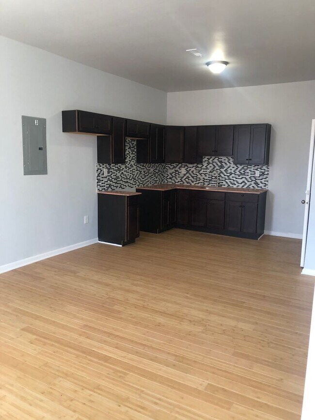 Foto del edificio - 600 N Arlington Ave