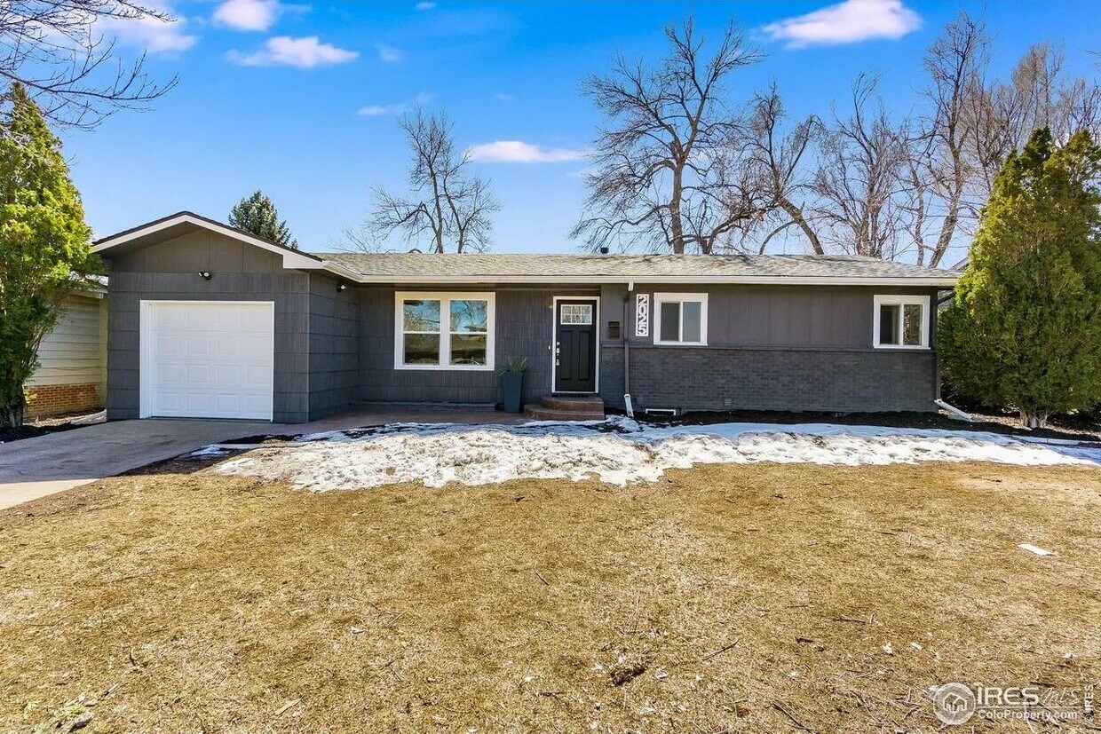 Foto principal - 2025 Orchard Pl
