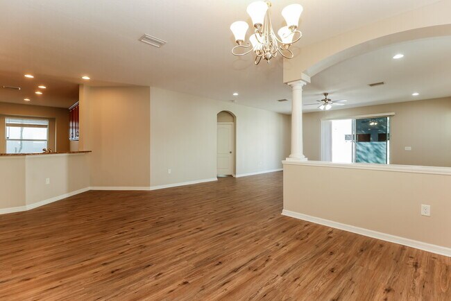 Foto del edificio - 18447 Red Willow Way