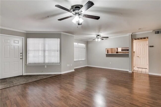 Living Room - 501 W 26th St