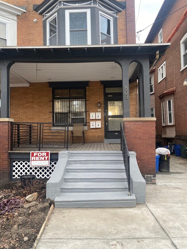 808 S.49thst - 808 S 49th St