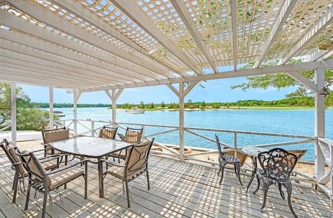 Building Photo - 286 Towd Point Rd