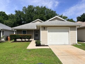 Building Photo - 7738 Lola Cir