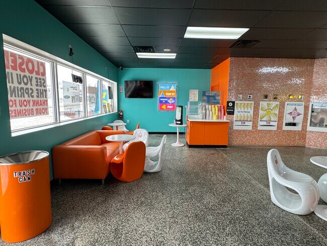 Foto del edificio - Twist Frozen Yogurt Oscoda