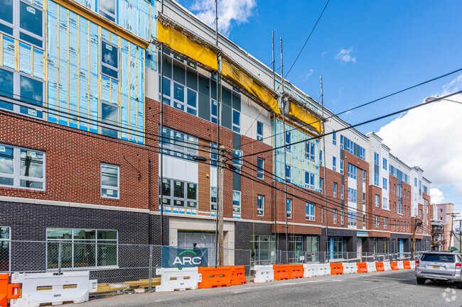 Foto del edificio - Barclay Place Apartments