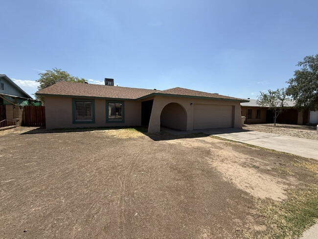 "Charming 4-Bedroom Haven with 2 Baths in ... - "Charming 4-Bedroom Haven with 2 Baths in ... Apartment