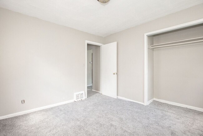 Foto del edificio - 3 BED 1 BATH SINGLE FAMILY HOME IN BEAUTIF...