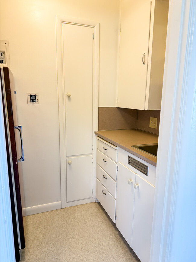 Cocina - Brentwood Apartments