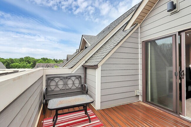 Foto del edificio - Townhome in the heart of Charlotte!