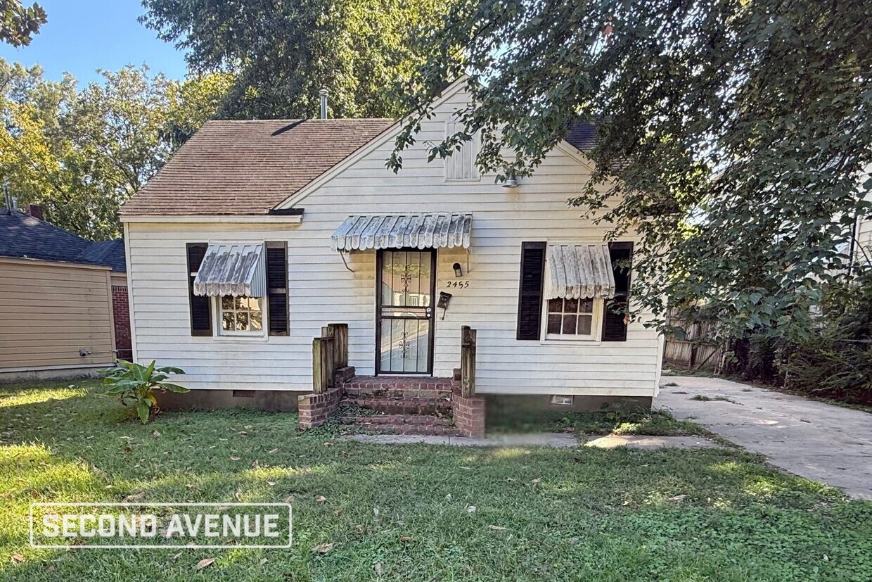 Foto principal - 2455 Twain Ave