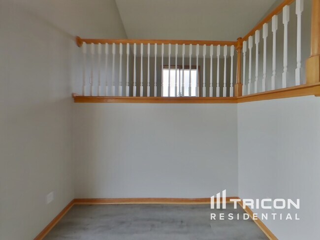Foto del edificio - 5215 Pond View Ln