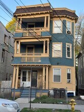 Building Photo - 119 Carmel St