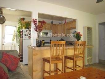 Primary Photo - 1064 Sapphire St