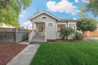 Building Photo - 7831 Eigleberry St