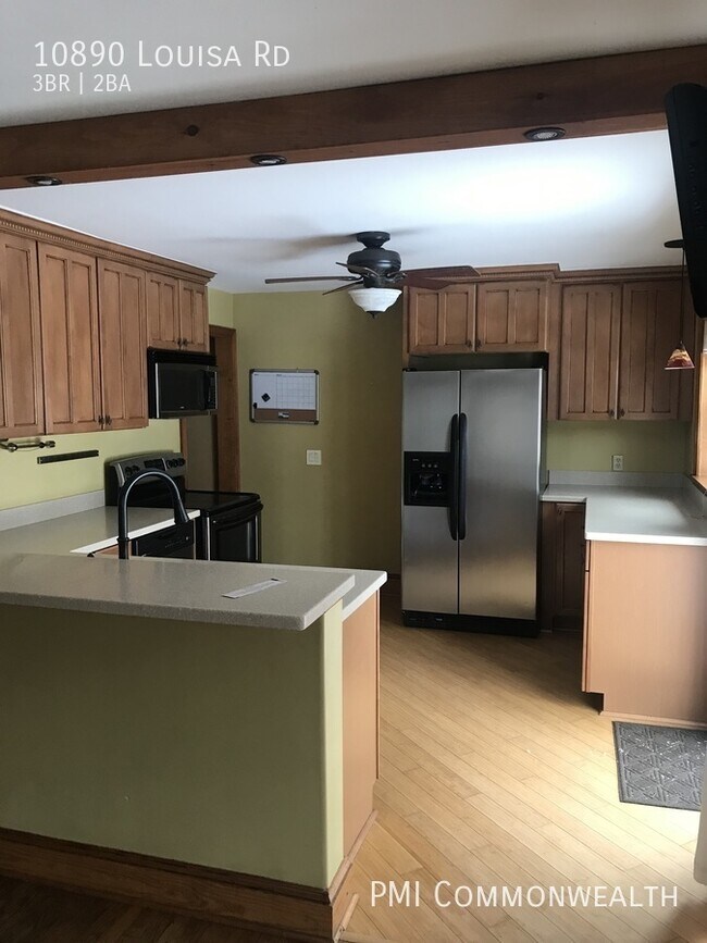 Foto del edificio - 3 Bed / 2 Bath Single Family (Available 8/...