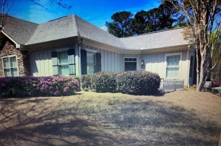 Primary Photo - 116 Edgewood Ct