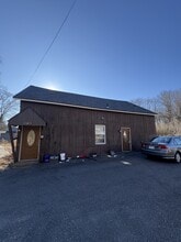 Building Photo - 109 Pelham Rd