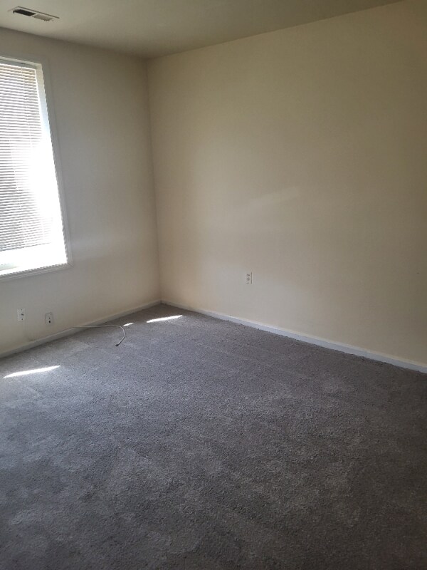 Foto del edificio - 5000 Beaufort Ave