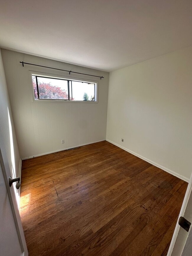 Foto del edificio - Beautiful Home in Astoria!