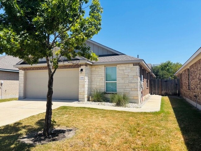 Building Photo - 1311 Henry David Dr