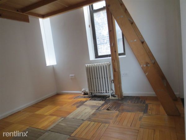 Building Photo - 363 W 52nd St