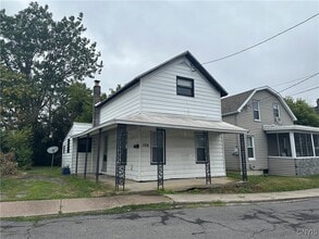 Building Photo - 106 Brow St