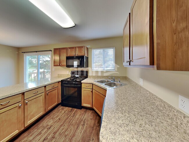 Building Photo - 14130 S Butler Ct