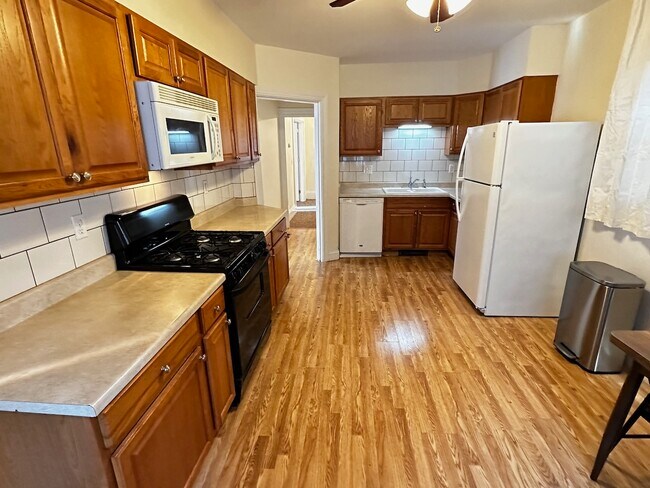 Building Photo - 53 Hopedale