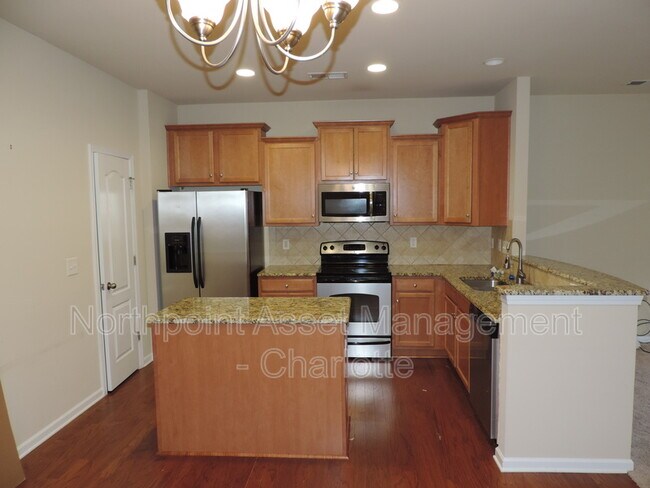 Foto del edificio - 9978 Evergreen Terrace Drive
