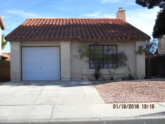 Primary Photo - 382 Manzanita St