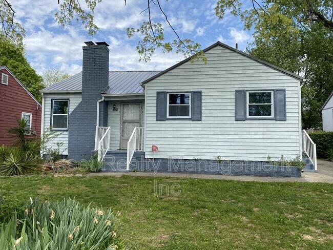 Foto del edificio - 2625 Avondale Ave