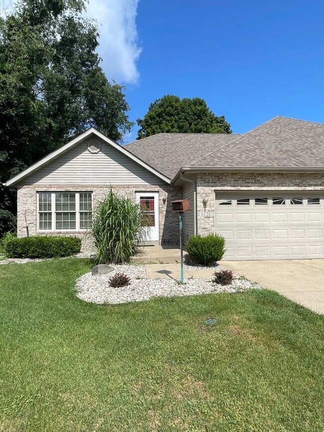 Foto del edificio - Two Bedroom Condo in Kalamazoo