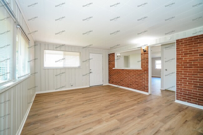 Foto del edificio - 3505 Roswell Dr