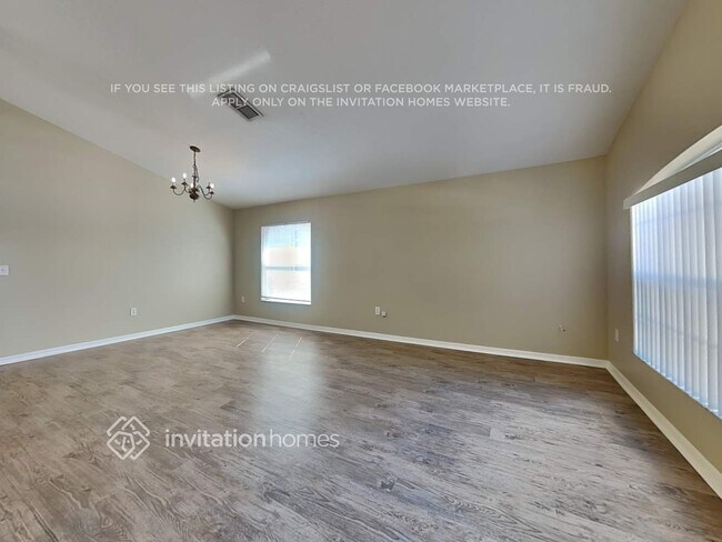 Building Photo - 2152 Rose Blvd
