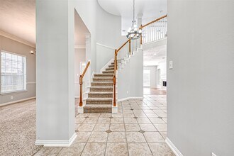Building Photo - 4907 Mountain Fork