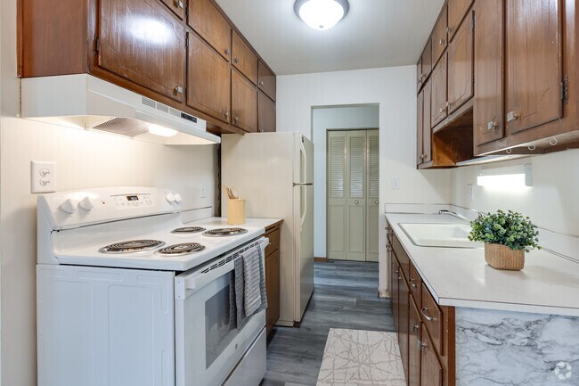 1HAB, 1BA - 648 ft² - Cocina - Colonial Terrace
