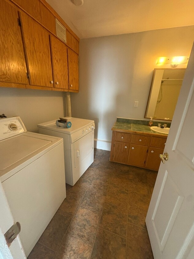 Photo principale - 17 Copp Ave