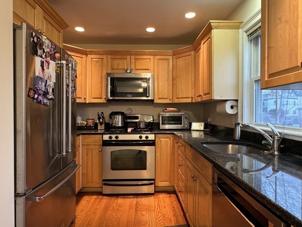 Primary Photo - 20 Gilkey Ct