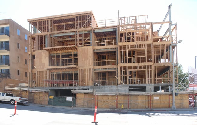Building Photo - The Dalton